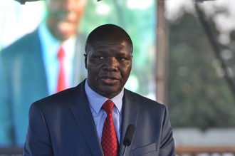 Côte dÂ’Ivoire : Des ministres abonnés dans le retard !